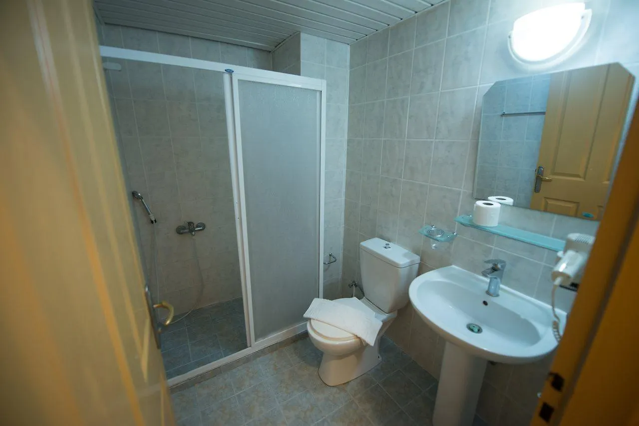 Albatros Apartments מרמריס טורקיה